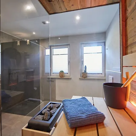Reintal Mit Sauna Fuer 2-6 Personen 110 Qm * 가르미슈파르텐키르헨